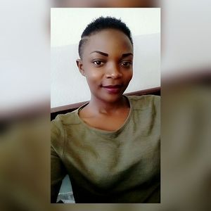 Meet your Posher, Leticia